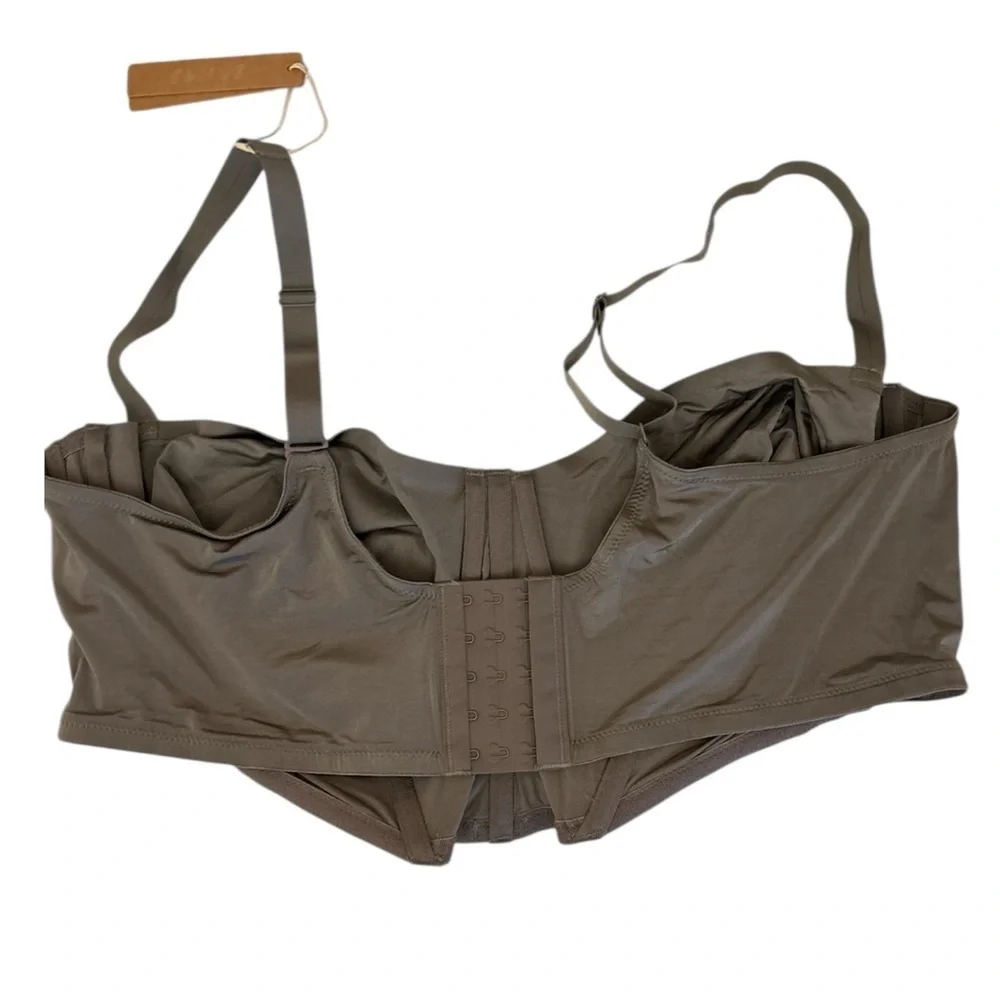 SKIMS LOGO SHINE BALCONETTE CORSET BRA | GREY CHALK - GREY CHALK / 46 / D NWT - Picture 7 of 8